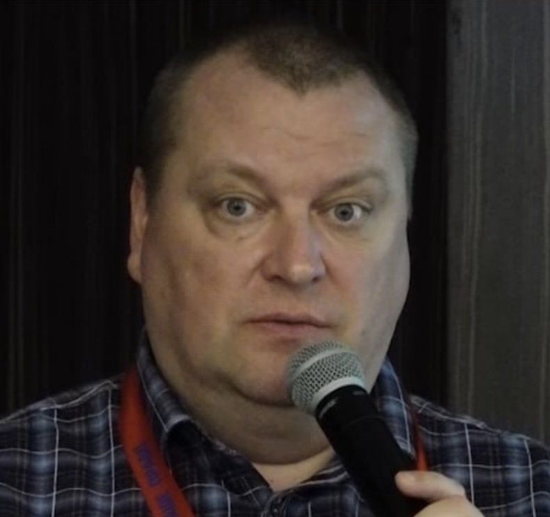 Олег Гудков